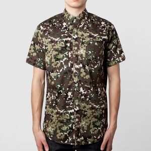 Staple Pigeon Olive Camo Short Sleeve Button Down Shirt Mens Medium